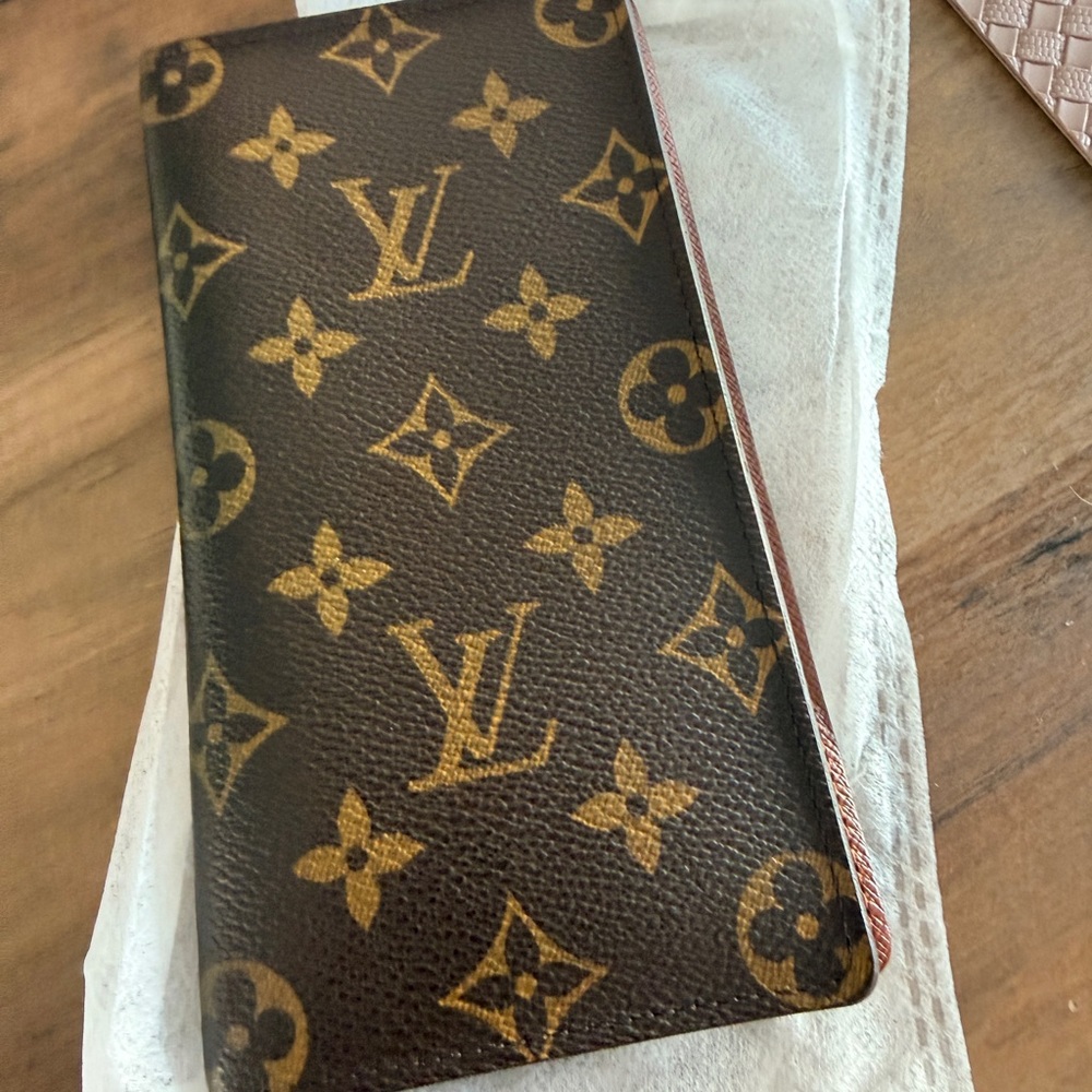 Authentic Louis Vuitton Monogram Canvas wallet